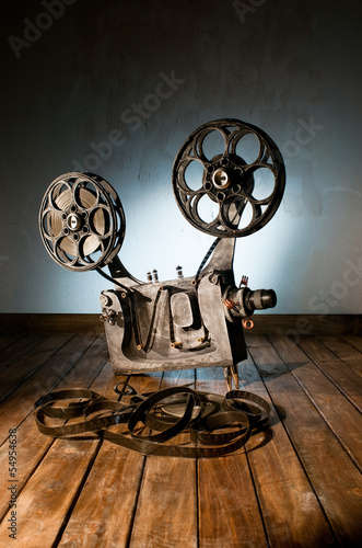 Board z aluminiowym obramowaniem Kino