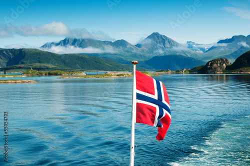 Naklejka samoprzylepna Podróżować po Norwegii