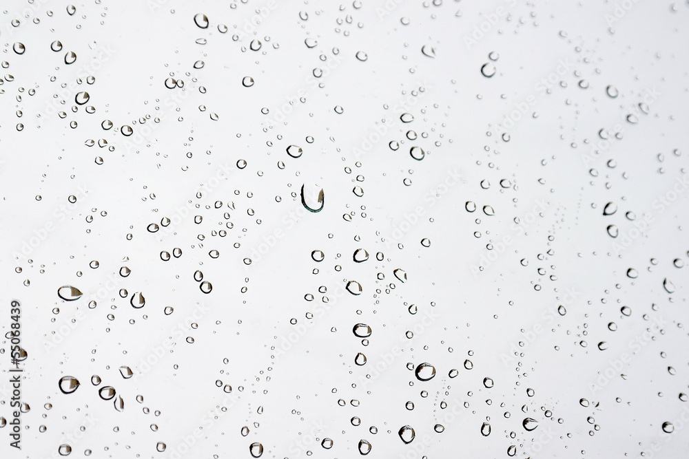Drops of rain on the window - obrazy, fototapety, plakaty 