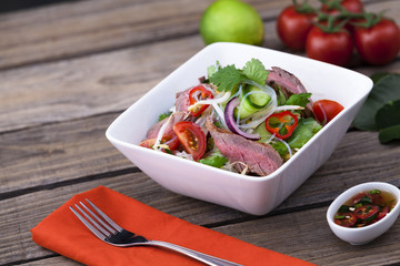 Wall Mural - Thai beef salad