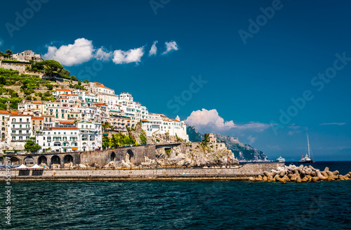 Plakat na papierze fotorealistycznym Widok amalfi. 