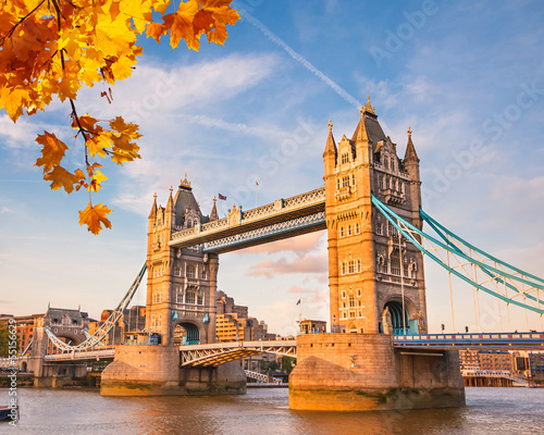  Fototapeta Londyn   tower-bridge-w-londynie