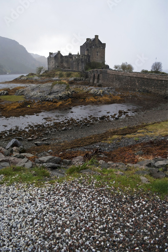 Board z aluminiowym obramowaniem Wyspa Donan Castle