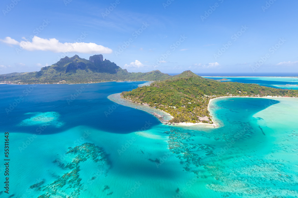 french polynesia from helicopter - obrazy, fototapety, plakaty 