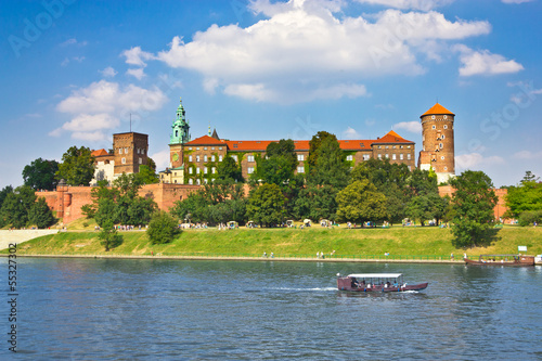 Board z aluminiowym obramowaniem Piękny średniowieczny zamek wawel, kraków, polska