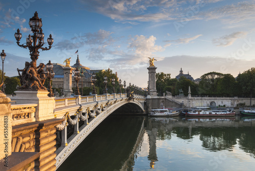 Board z aluminiowym obramowaniem Alexandre III Bridge i Grand Palais, Paryż, Francja