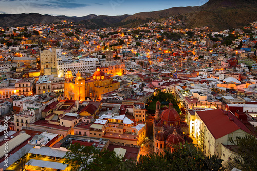Plakat na papierze fotorealistycznym Zmierzch w guanajuato