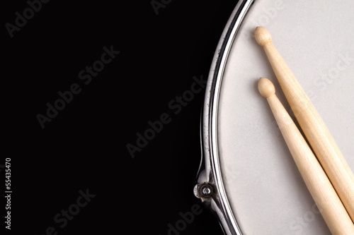 Fotografía Snare drum and drumsticks
