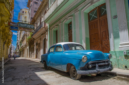 Tapeta ścienna na wymiar Cuba blue car