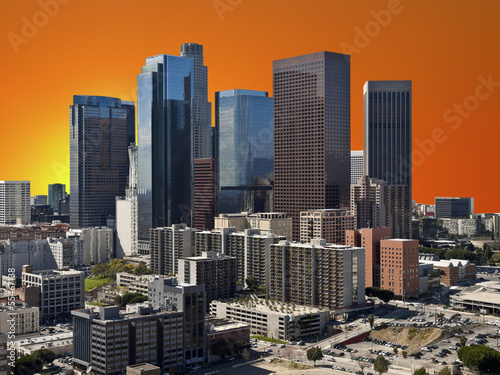 Naklejka samoprzylepna Pomarańczowy zachód słońca niebo los angeles downtown
