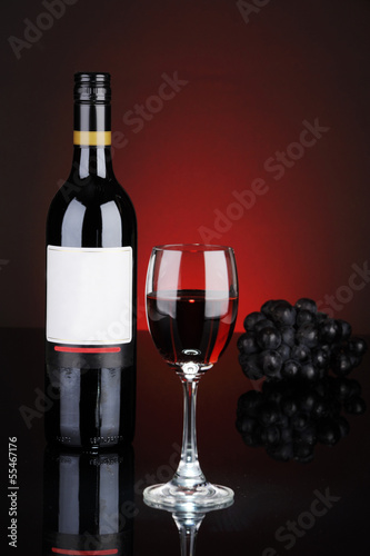 Obraz na płótnie canvas Czerwone wino