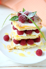 millefeuille with fresh raspberries and honey