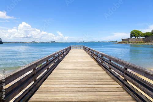 Plakat na papierze fotorealistycznym Drewniane molo w san juan