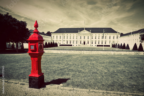 Obraz na płótnie canvas dwuczęściowy "dyptyk" Schloss bellevue. 