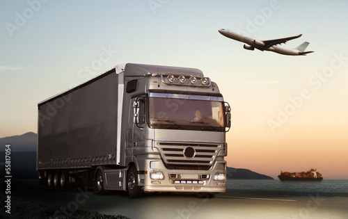 Foto-Kassettenrollo - Transport mit LKW, Flugzeug und Schiff (von gopixa)