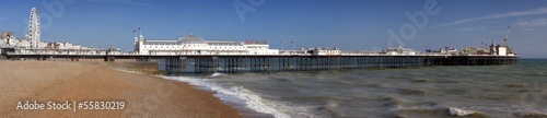 Plakat na papierze fotorealistycznym Panoramiczny widok kultowego i historycznego molo Brighton