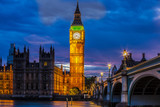 Fototapeta Londyn - Big Ben Clock Tower and Parliament house at city of westminster,