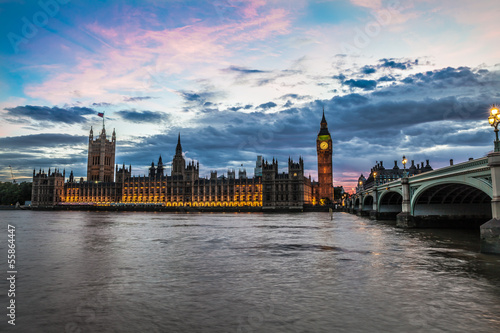 Obraz na płótnie canvas trzyczęściowy "tryptyk" Wieża zegarowa Big Bena i dom parlamentu w mieście Westminster,