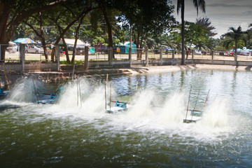 Turbine aeration in the water.