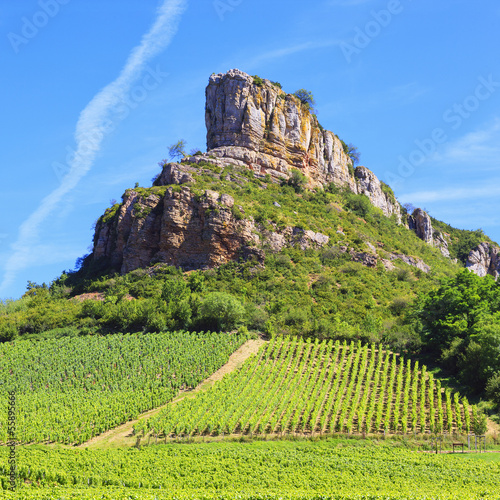 Foto-Kissen - Solutre Rock with vineyards in Burgundy (von Frédéric Prochasson)