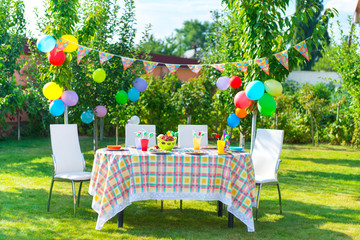 Prepared birthday table