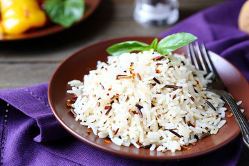 Boiled white and wild rice