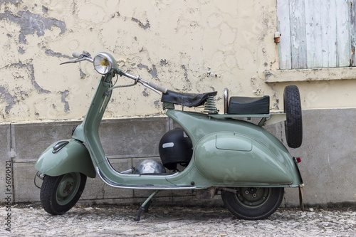 Fototapeta na wymiar vespa