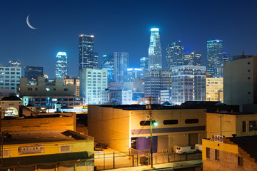 Fototapete - Los Angeles city skyline at night