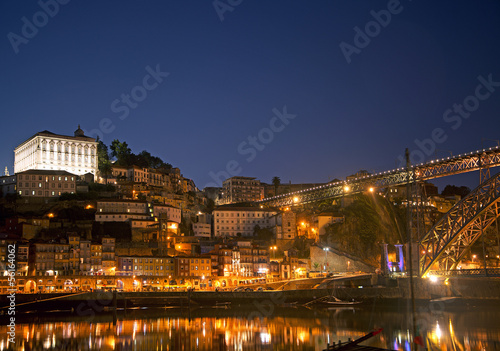 Naklejka samoprzylepna Ribeira starego miasta porto w Portugalii