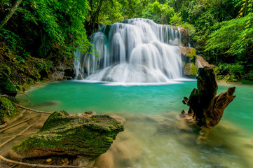 Wall Mural - Thailand waterfall in Kanjanaburi (Huay Mae Kamin)