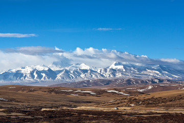 Wall Mural - Mountain landscape in Tibetan Autonomus Region of China