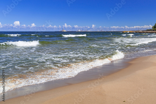 Board z aluminiowym obramowaniem Plaża z morzem bałtyckim w polsce