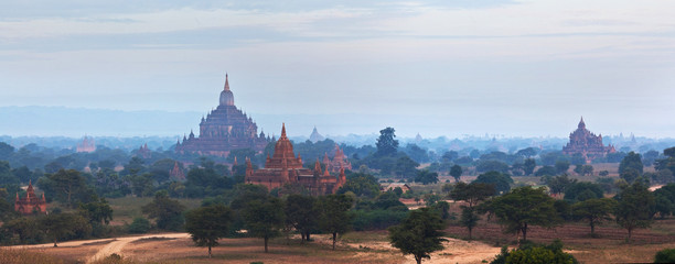 Wall Mural - bagan archaeological zone, myanmar