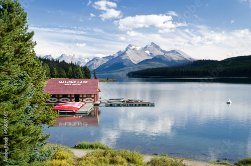 Plakat na papierze fotorealistycznym Maligne lake - jasper national park - alberta - kanada