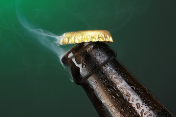 Canvas Print - Top of open wet beer bottle on dark background