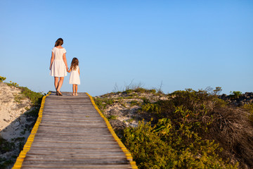 Poster - Mother and daughter outdoors