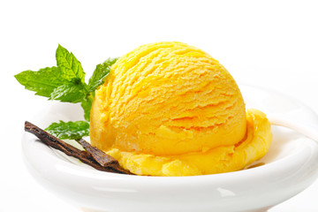 Sticker - Scoop of yellow ice cream