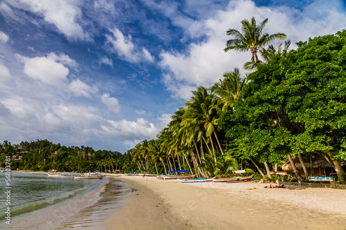 Obraz na płótnie canvas dwuczęściowy "dyptyk" Pusty port barton plaża z palmami, palawan, Filipiny