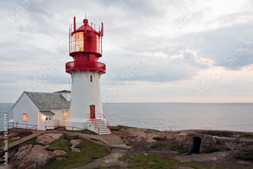 Board z aluminiowym obramowaniem Latarnia morska w Lindesnes