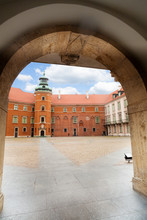 Arc Of The Gates To Royal Castle, Warsaw
