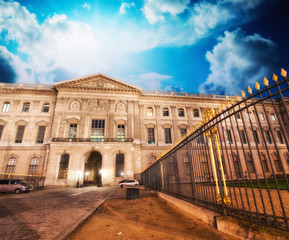 Wall Mural - Wonderful sky colors over Paris streets and ancient buildings