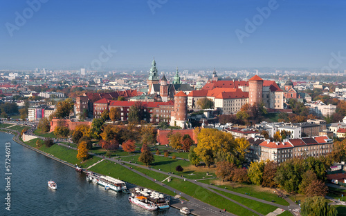 Board z aluminiowym obramowaniem Panoramę Krakowa z zamku wawel jesienią