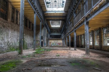 Wall Mural - Alte verlassene Industriehalle