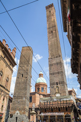 Wall Mural - due torri, towers - town symbol of Bologna, Italy