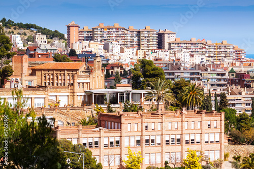 Board z aluminiowym obramowaniem Widok z Barcelony z parku Guell. 