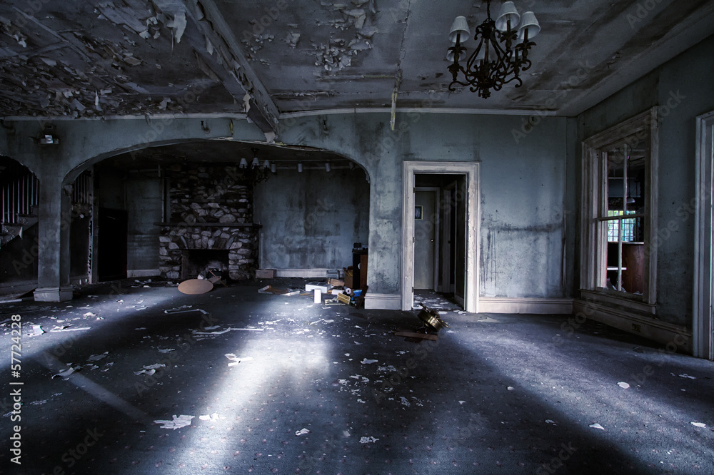Abandoned house interior - obrazy, fototapety, plakaty 