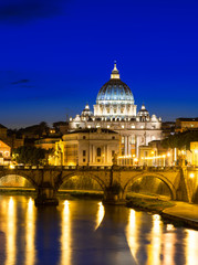 Wall Mural - Night view of the St  Peter s Basilica in Rome, Vatican. Italy