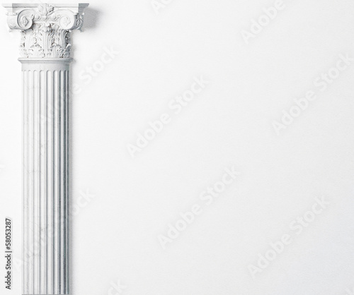 Board z aluminiowym obramowaniem Zabytkowa kolumna