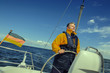© Imaginis - Skipper am Ruder