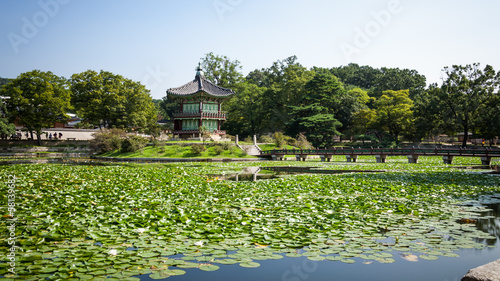 Obraz na płótnie canvas trzyczęściowy "tryptyk" Pawilon pałacu gyeongbokgung